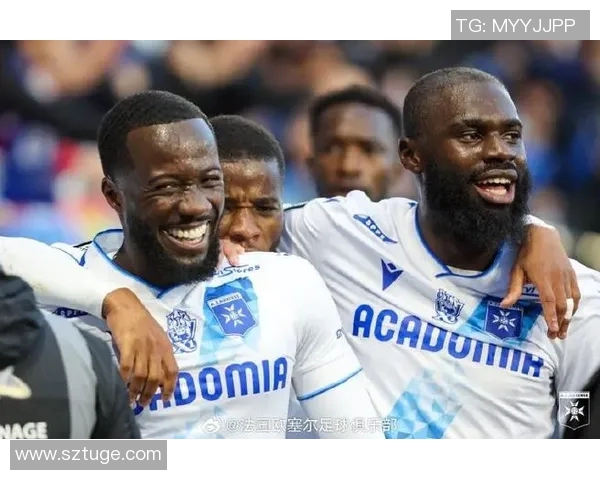 布雷斯特与欧塞尔精彩对决比分揭晓赛季走势分析